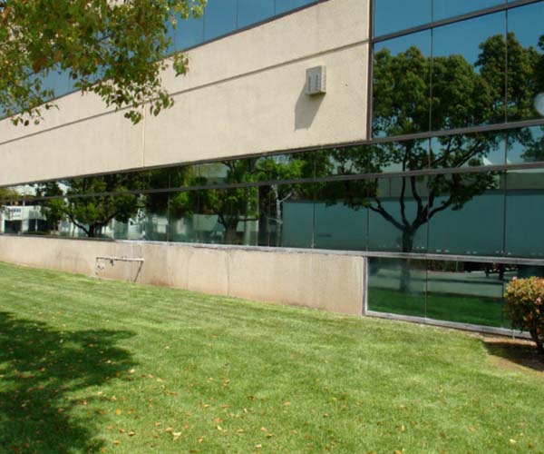 commercial-window-cleaning-pressure-washing-wcpm