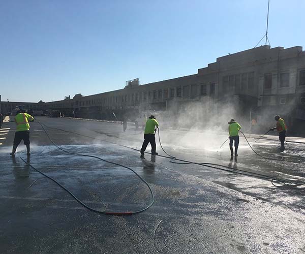 parking-lot-pressure-washing-and-sweeping